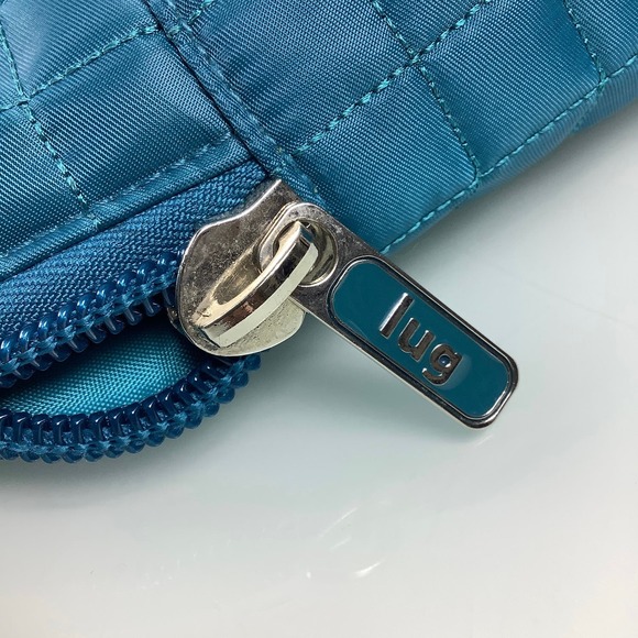 Lug Mini Puddle Jumper Travel tote Gym Overnight Shoulder bag EUC - Picture 10 of 12